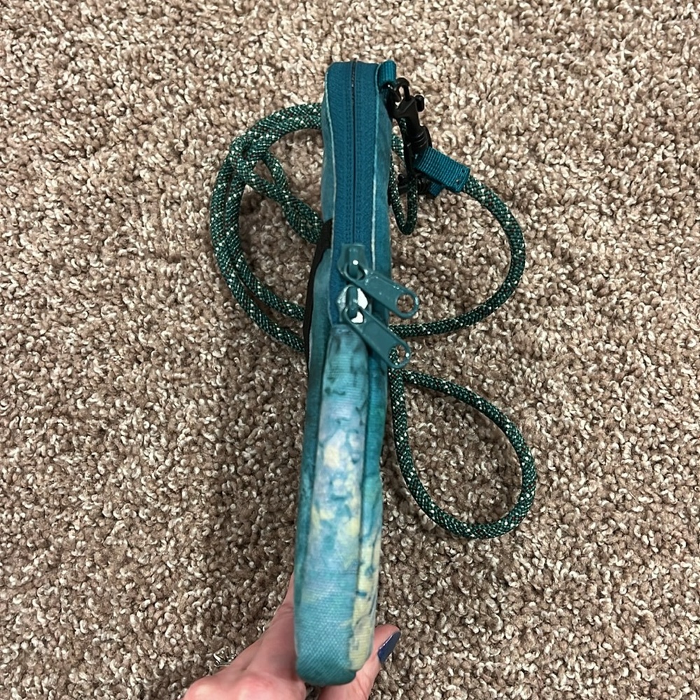 'Kavu' Essential Case - Ocean Storm - image 3